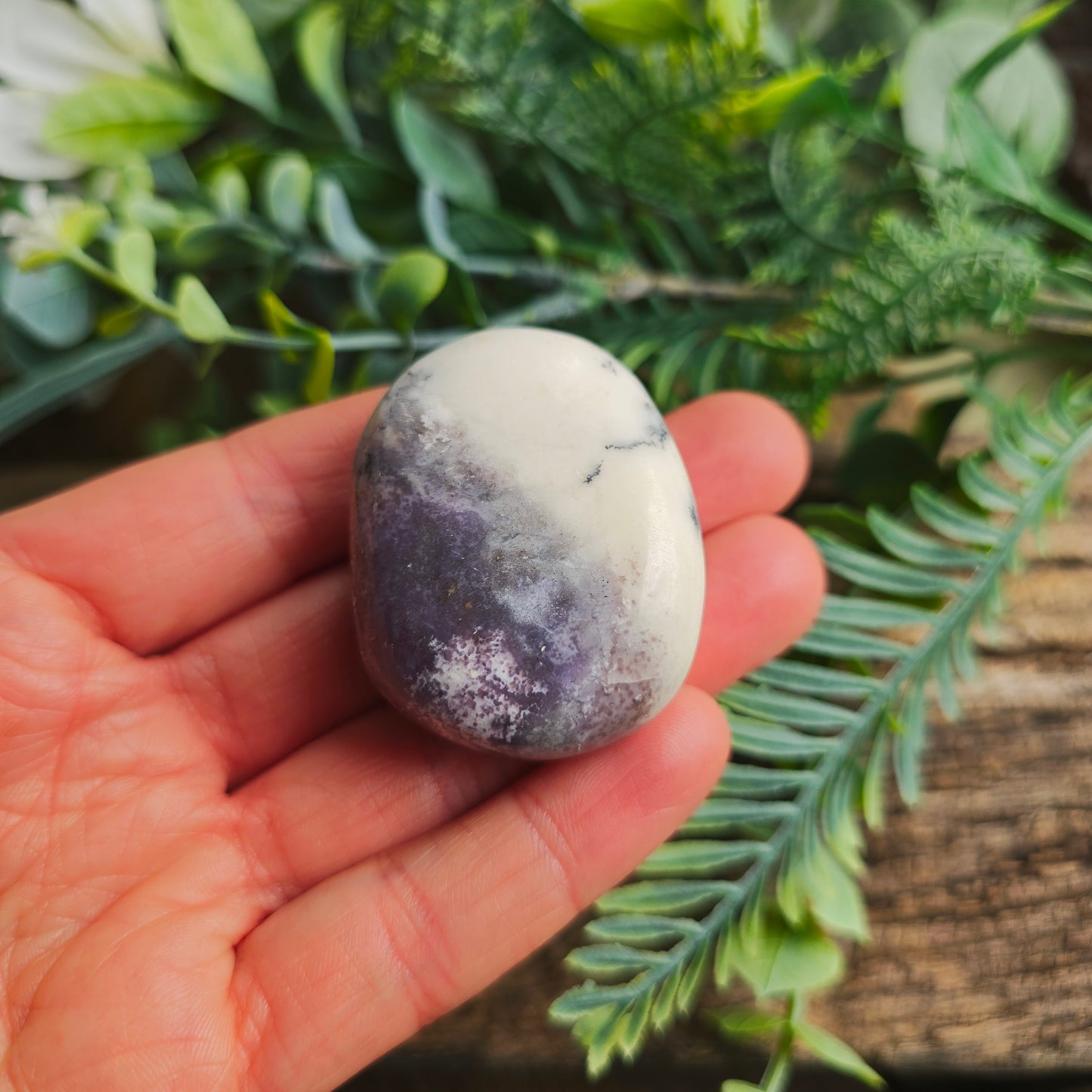 Galet en Agate Dendritique violette - n°1