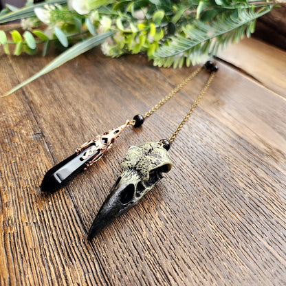Pendule Crâne de corbeau en Obsidienne noire