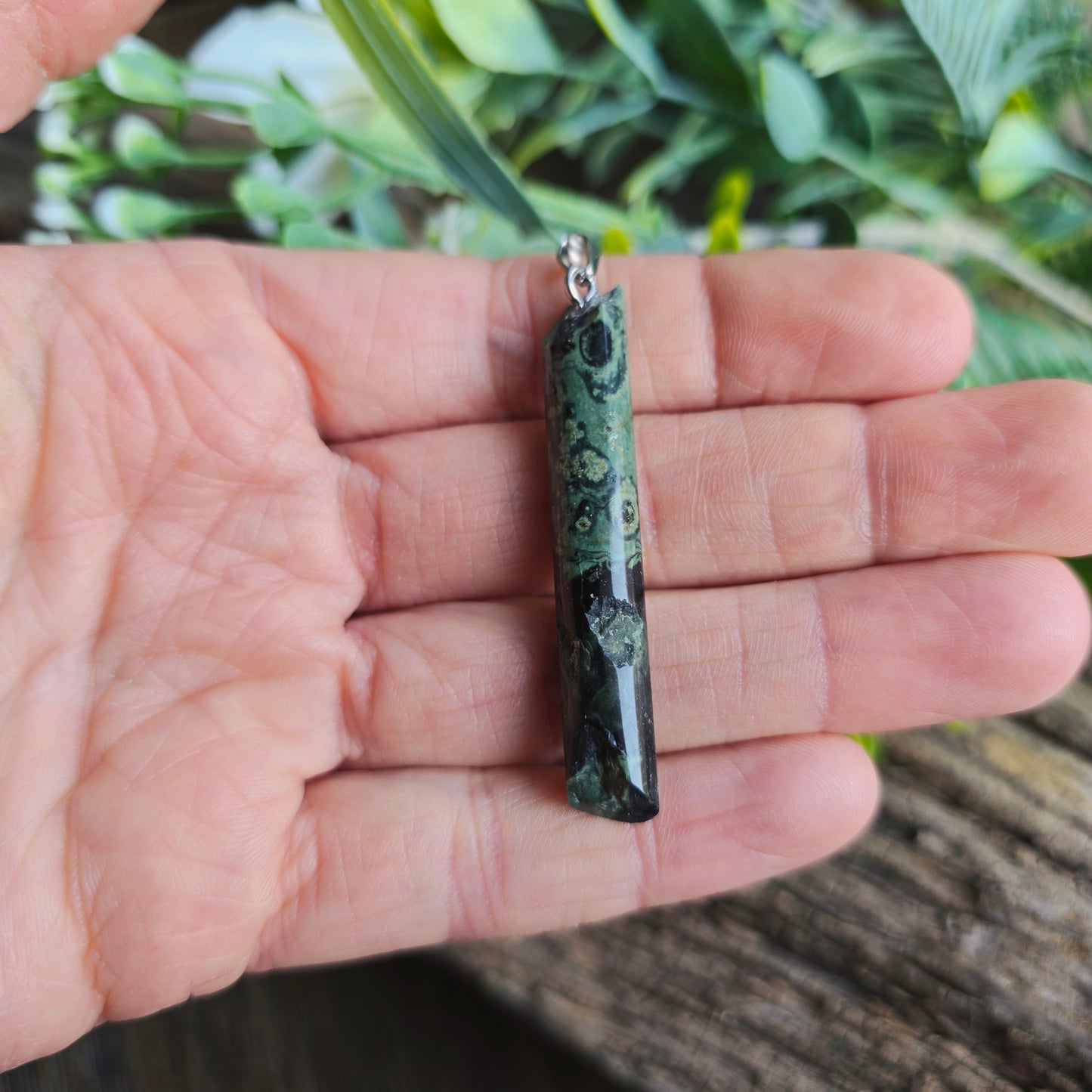 Pendentif Totem en Jaspe kambaba - n°5