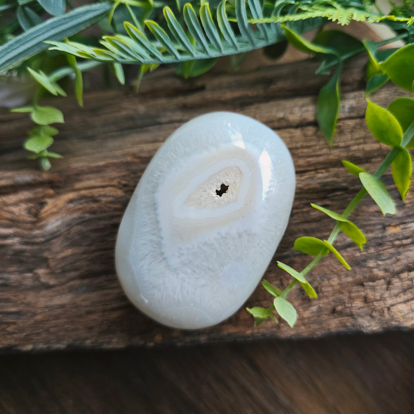 Galet en Agate cristallisée - n°2