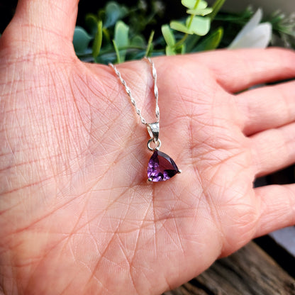 Pendentif en Améthyste facettée + chaîne Argent