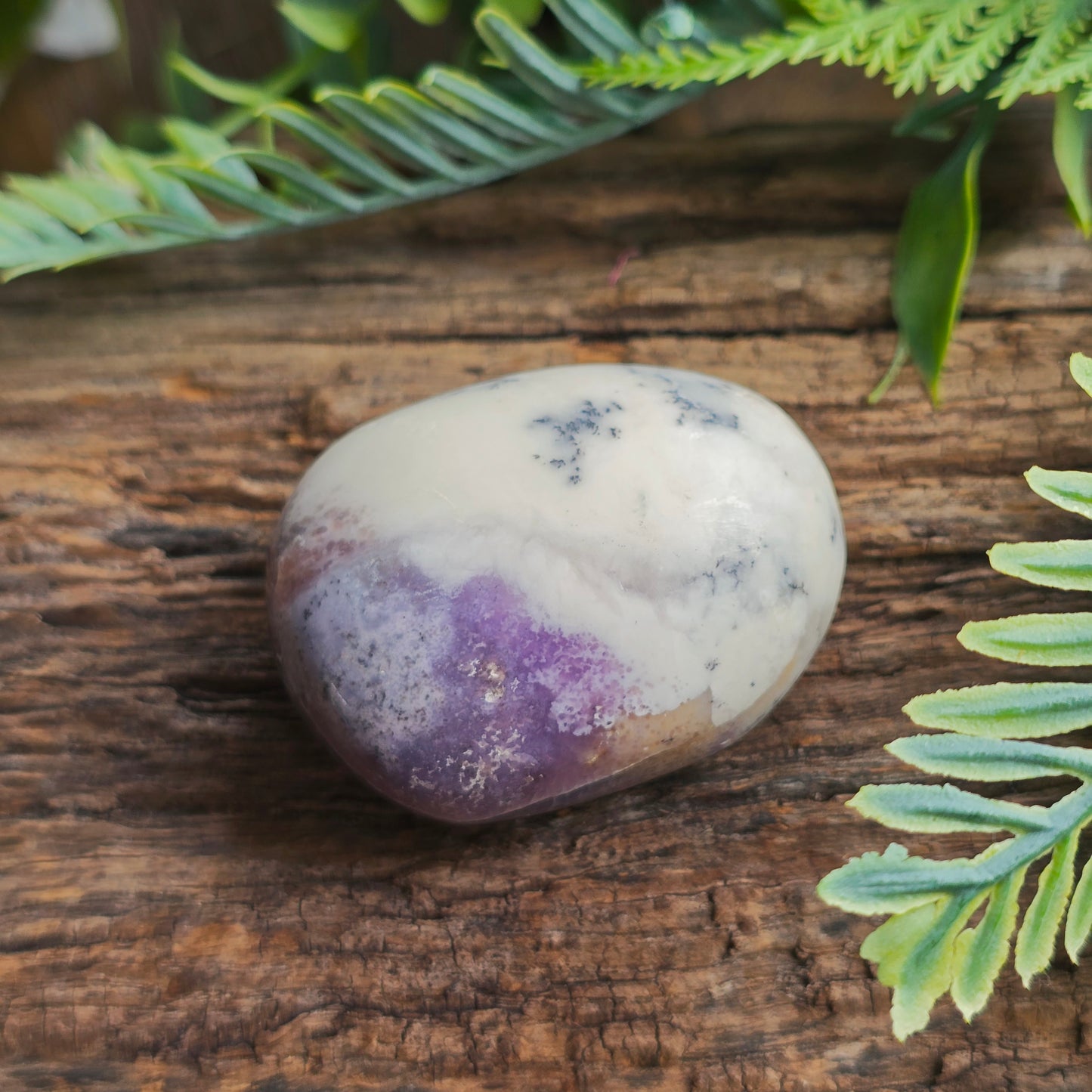 Galet en Agate Dendritique violette - n°1