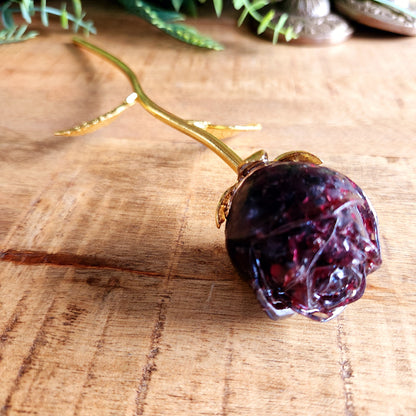 Rose en Grenat - tige dorée