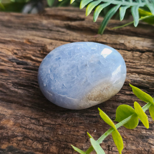 Galet en Calcite Bleue - n°2