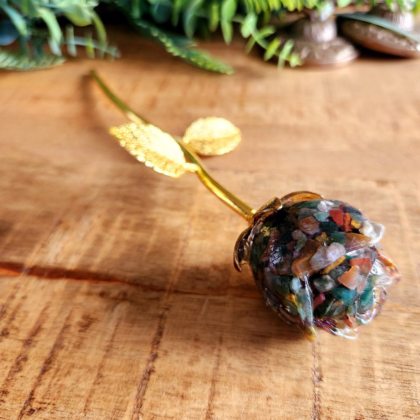 Rose en multi pierres - tige dorée