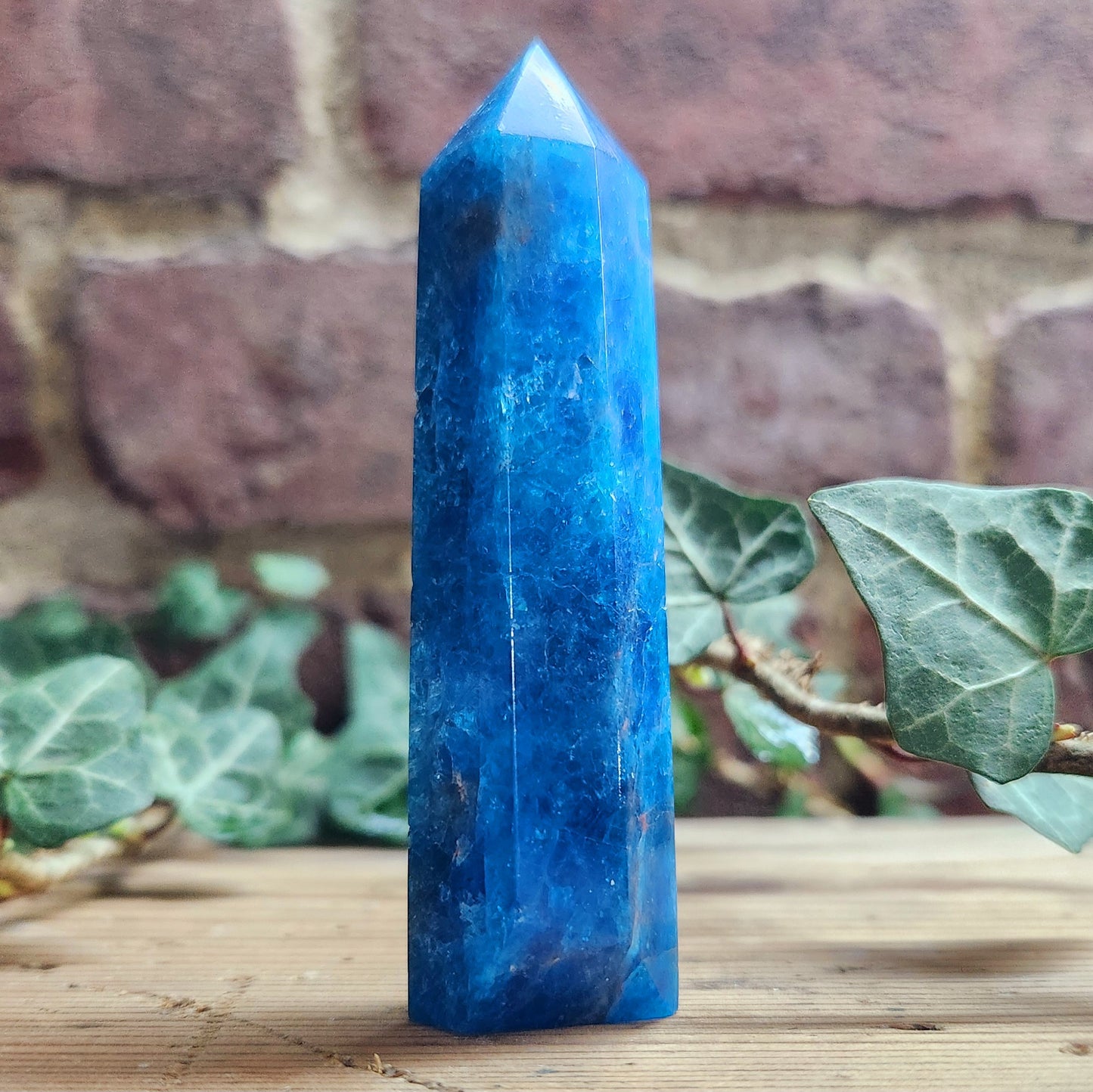 Tour en Apatite Bleue - n°2