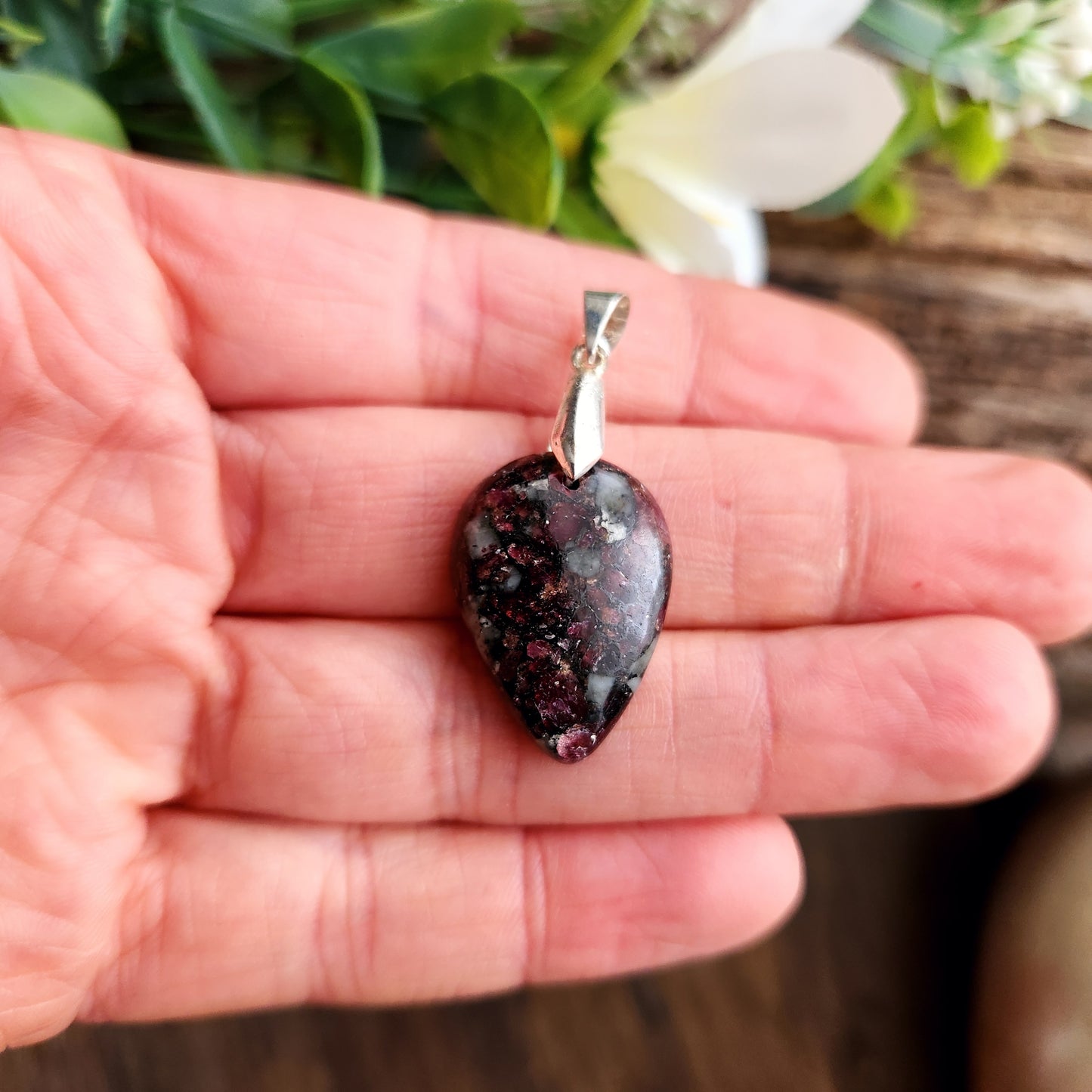 Pendentif en Eudyalite - n°1